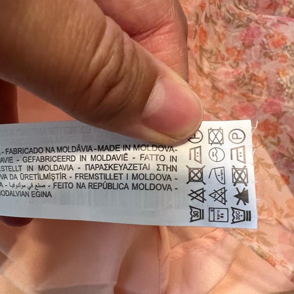 NWOT🌸Blogger’s Favorite Organza Dress - Picture 10 of 16